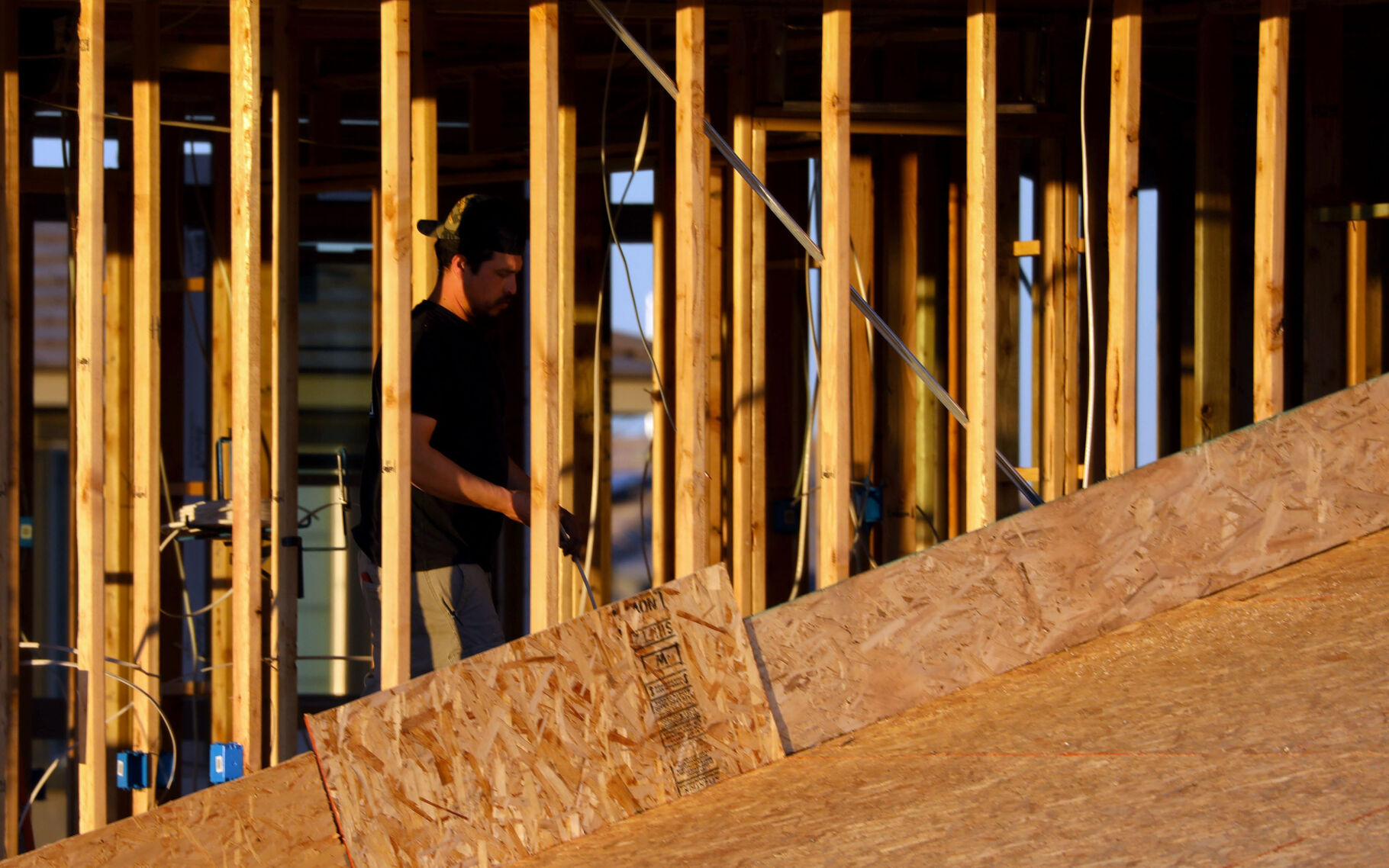 Backers of major Arizona housing bill try to avoid another veto